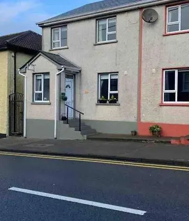 Bumblebee * Donegal Town