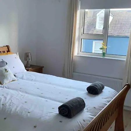 بيت للعطل Bumblebee