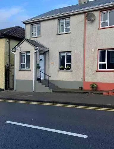 Bumblebee * Donegal Town